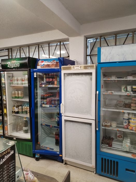 Хладилни витрини