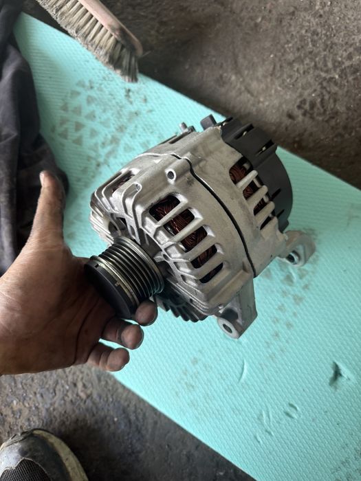НОВ алтернатор бмв 320д 318д n47d20c