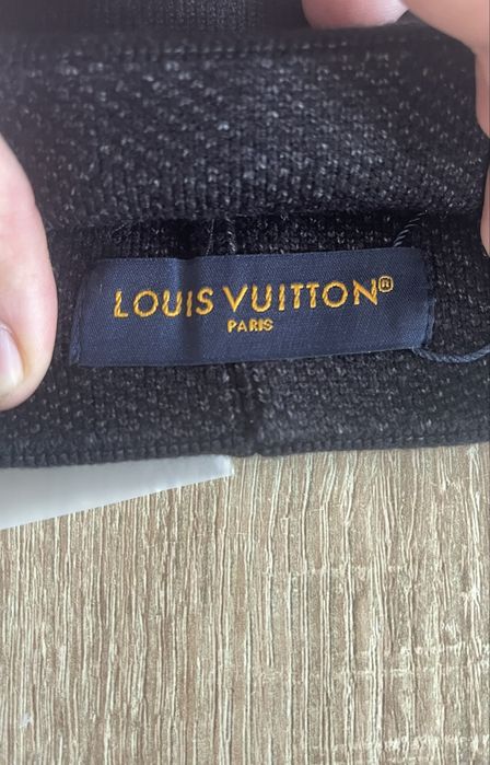 Caciula Louis Vuitton