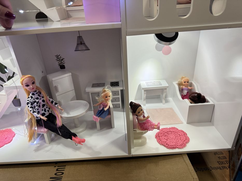 120см ЛЕД осветление голяма дървена къща за Барби с много аксесоари