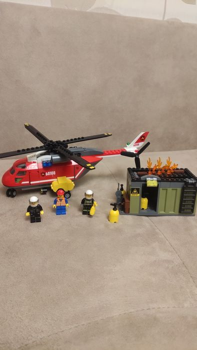 LEGO CITY 60108 Пожарникарски екип