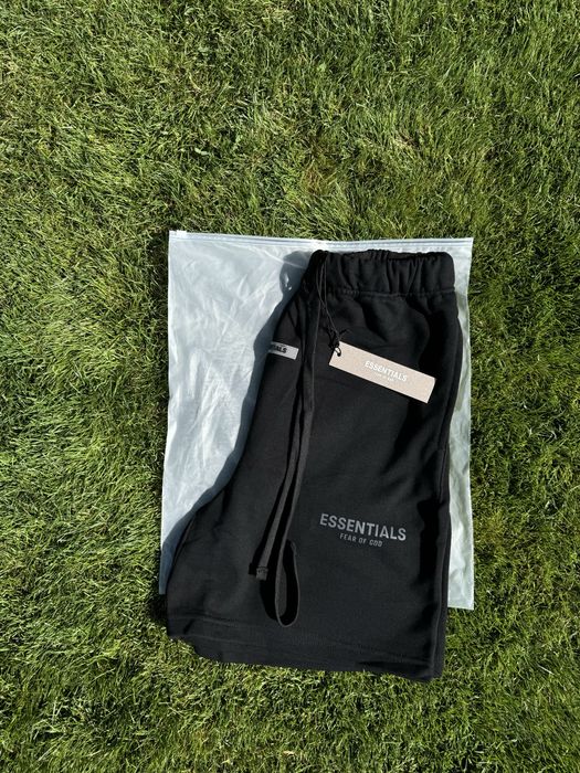 Pantaloni Scurti Essentials Fear of GOD / COLECTIE 2025