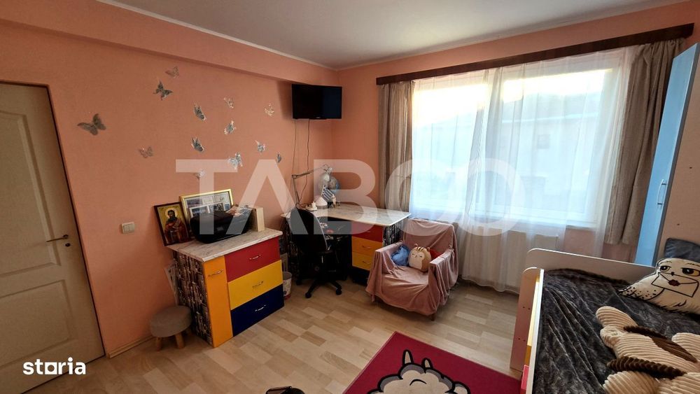 Casa de vanzare 4 camere 2 bai terasa 2 locuri de parcare Arhitectilor
