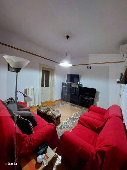 Casa de vanzare, 304 mp, zona Gradiste