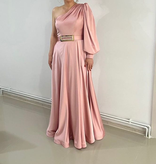 Vand rochie de seara, rochie eleganta