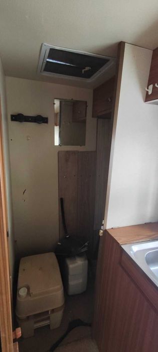 Продава се регистрирана каравана Стеркеман СА 385