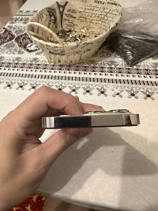 Продам айфон 13 про на 128 гб