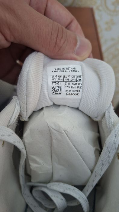 Кроссовки reebok размер 45