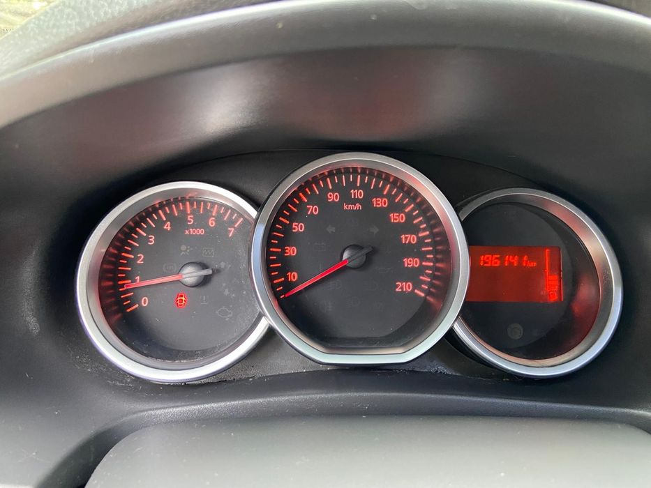 Vând Dacia Logan 1.5 DCI