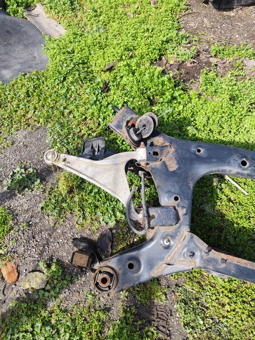 Заден мост Infiniti fx30-Qx70