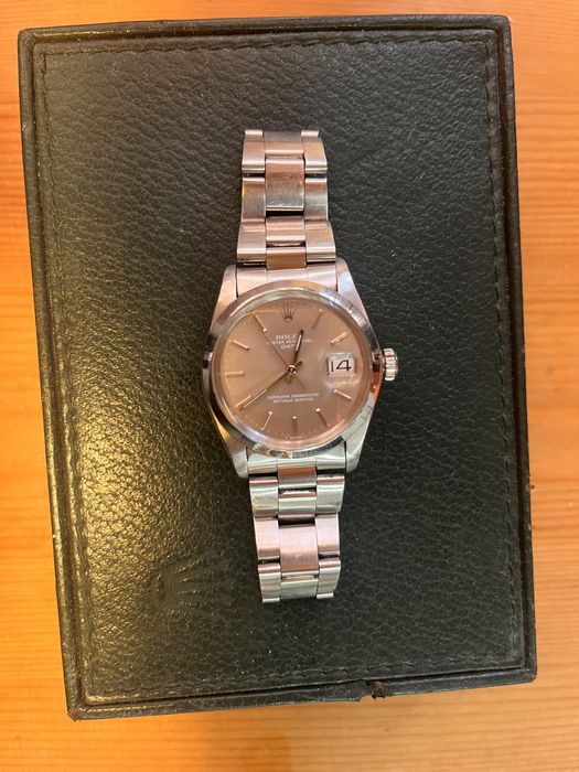 Rolex Oyster Perpetual Date 15200 – 34 мм