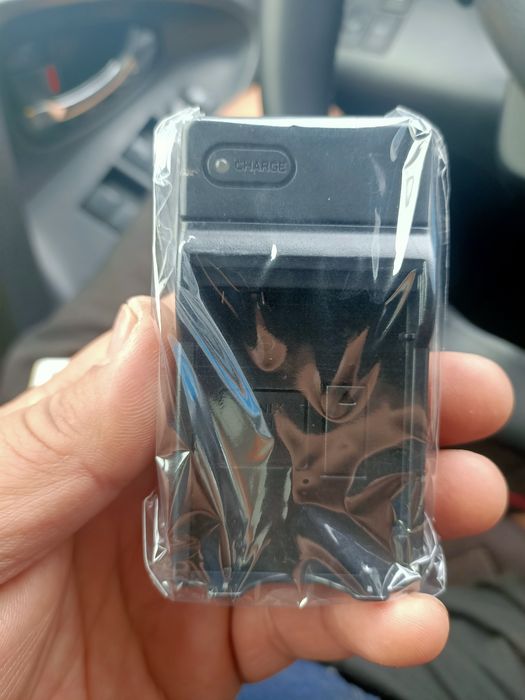 Продам зарядное устройство