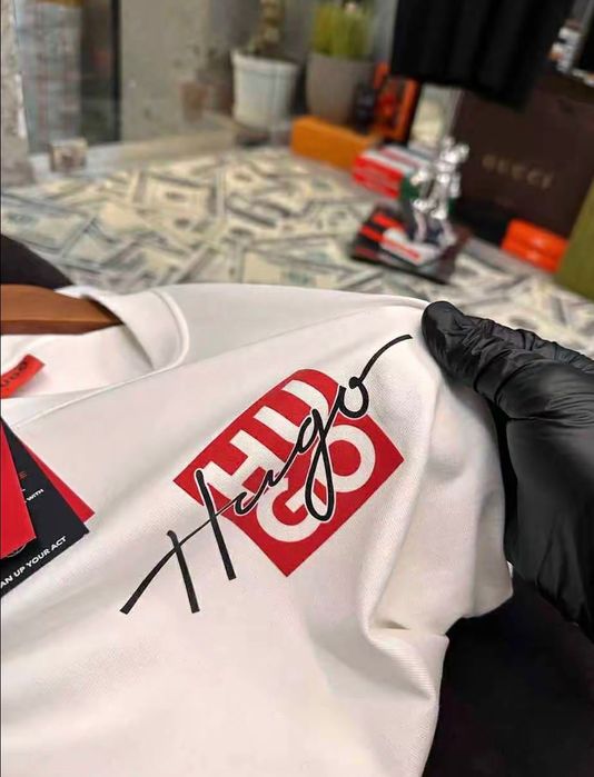 tricouri de bărbați