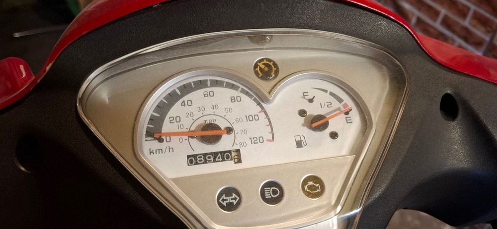 Мотоциклет Generic classic