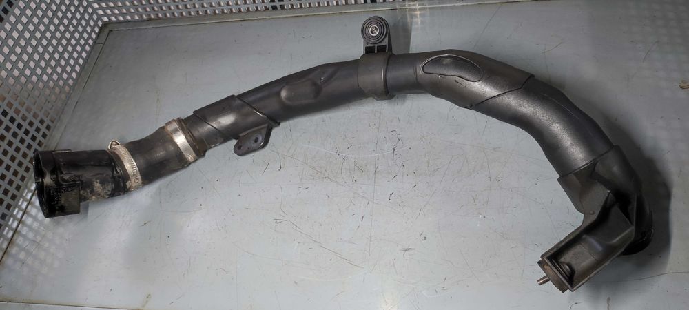 Tub intercooler volkswagen vw passat b6 break CAY 1.6 cod 1K0145840AA