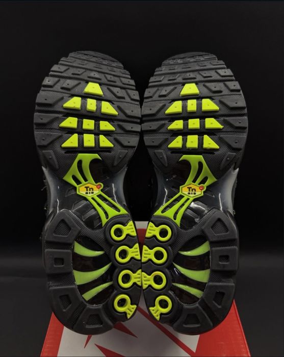 Nike Air Max Plus Utility  College Grey/Volt - 40,41,42,43,44,45