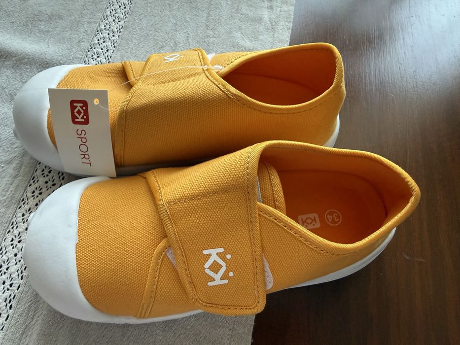 Детски пантофи н. 31, 34, 35