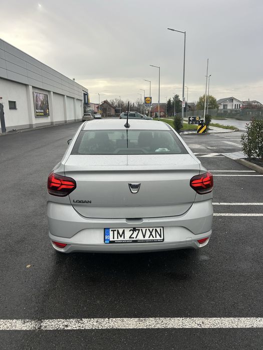 Vând Dacia Logan ECO-G 100 (benzină + GPL din fabrică)
