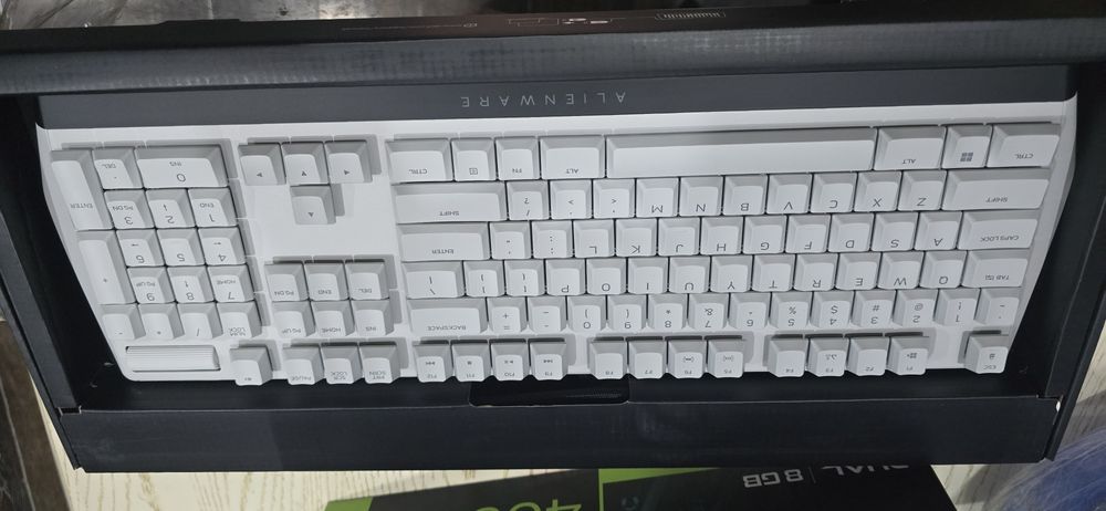 Премиальная и качественная клавиатура Dell Allienware aw510k