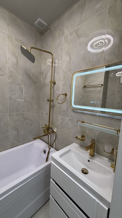 Kvartira sotiladi yevro remont 97 kv