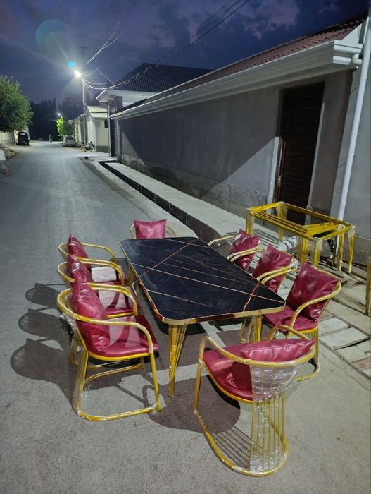 Kafe va oshxonalarga arzon va sifatli stol stullar