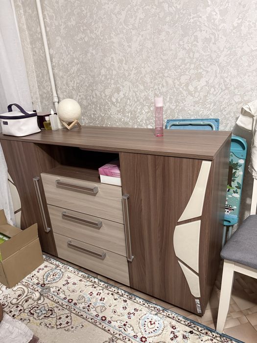 Продам Спальный гарнитур