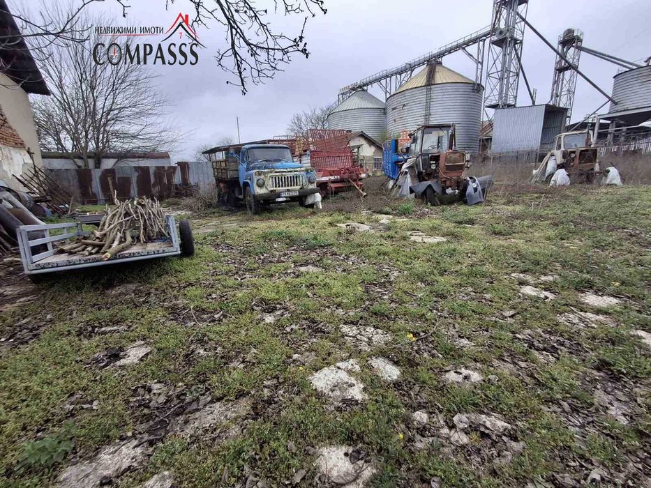 Стопански двор (Дестилерия), с. Плачидол, обл. Добрич–255000лева!