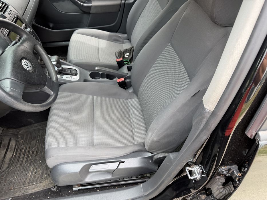 Vand 2 Vw Jetta 2014 1.4 hybrid/1.6 Bse 2008-Dsg automate pt dezmembrari
