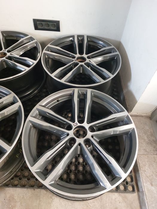 set jante 19 originala bmw 3 f30 f31 f36 m style 704 8j et36 8,5j et4
