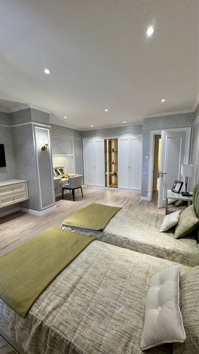 Сдаётся 4х комнатная квартира в элит жк Кипарис!