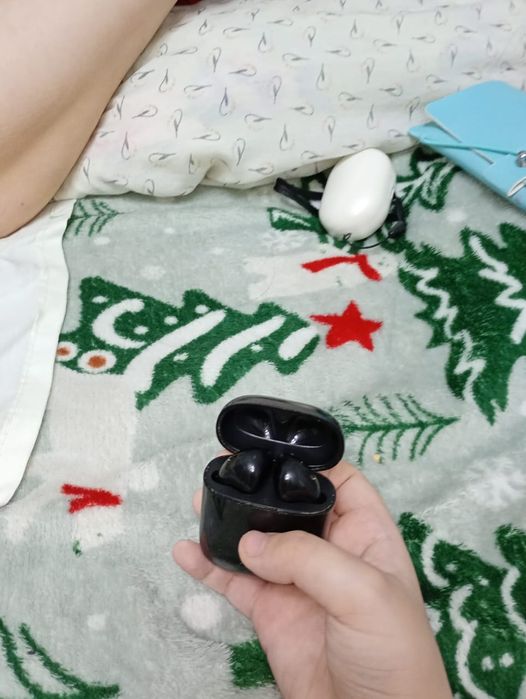 Продам 15 000 тенге айрподс