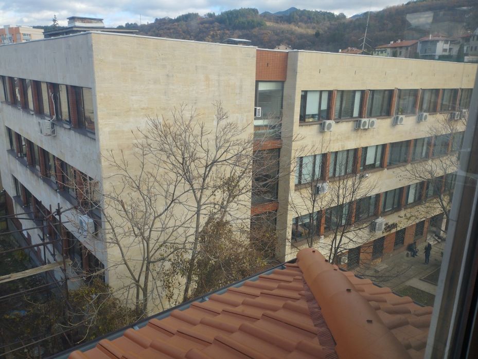 Продава се Офис в Дупница - 272 кв.м за 701 €/кв.м - Снимка #10