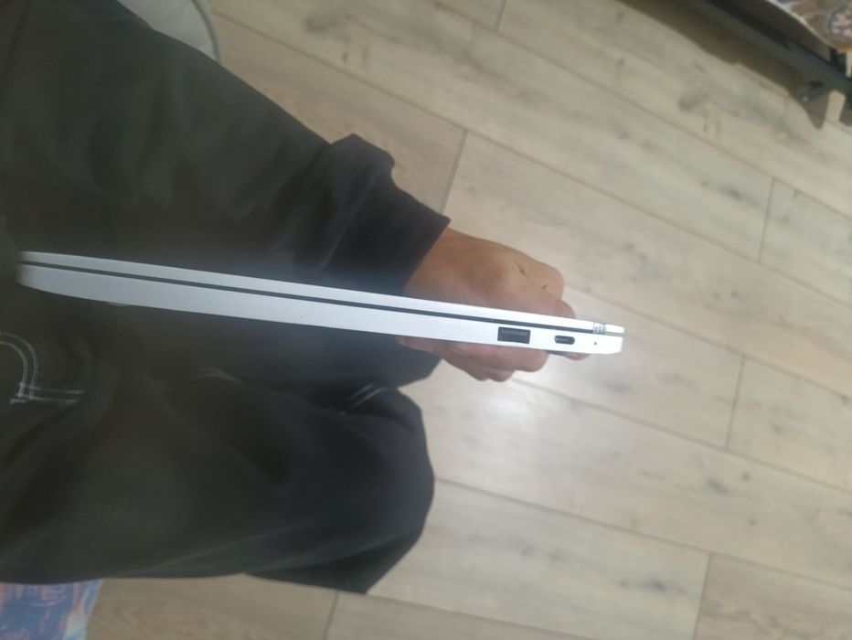Xiaomi Mi Notebook Air ноутбук