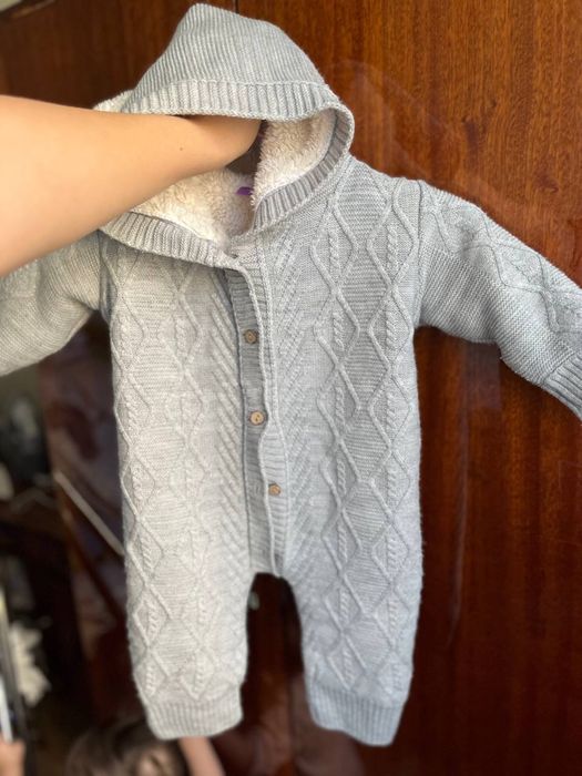 2 Комбинезона на девочку 6-9 мес