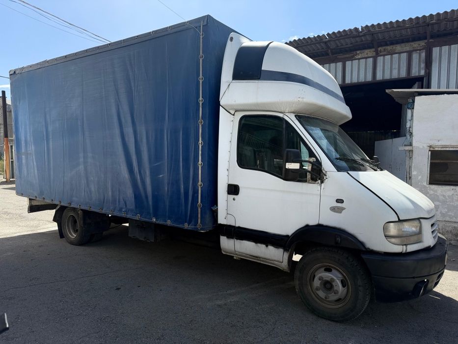 Грузовой Рено Маскот