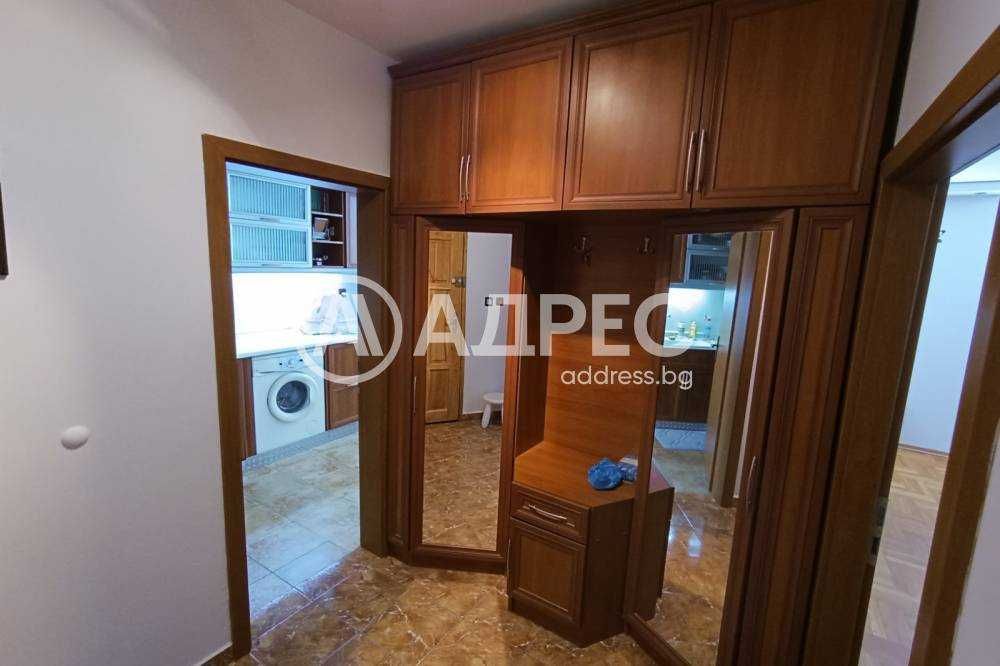 Дава се под наем Тристаен апартамент в Разград, Освобождение - 97 кв.м за 122400 € - Снимка #5