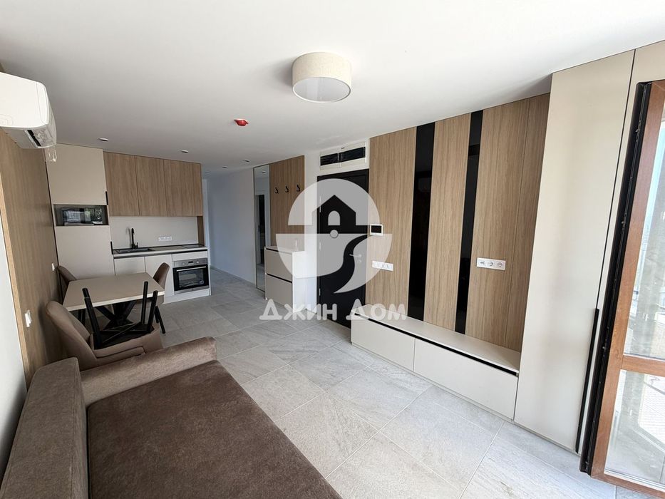 Продава се Двустаен апартамент в к.к. Слънчев бряг - 64 кв.м за 1712 €/кв.м - Снимка #3