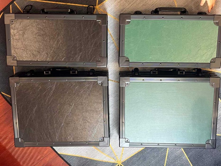 Луксозен Куфар за часовници  Кутия за часовник