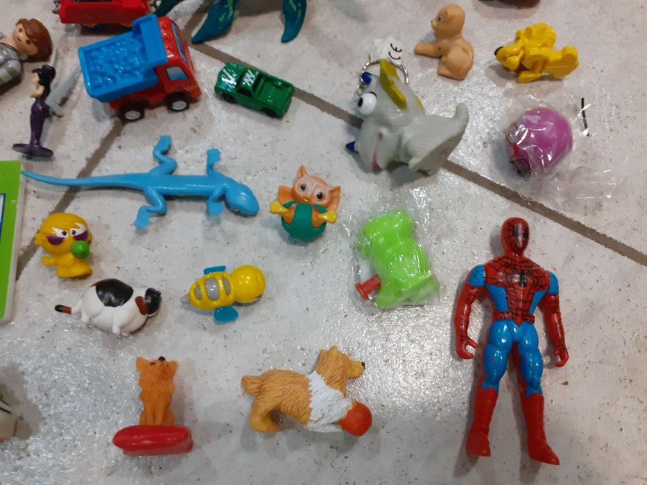 Играчки макдоналдс и други