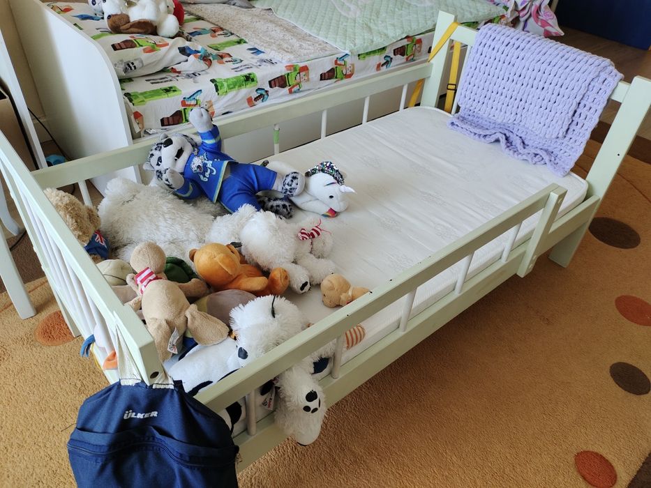 Детская кровать б/у