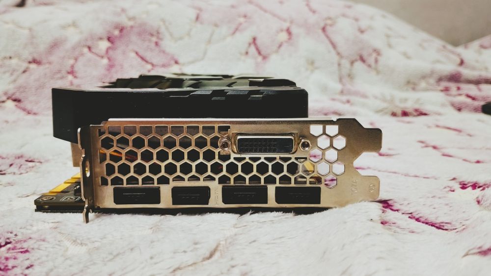 Видеокарта geforce GTX 1080