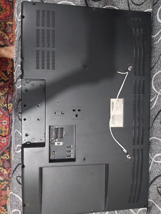 Телевизор TOSHIBA