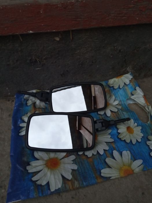 Зерколо 2107 левыи правыи продам