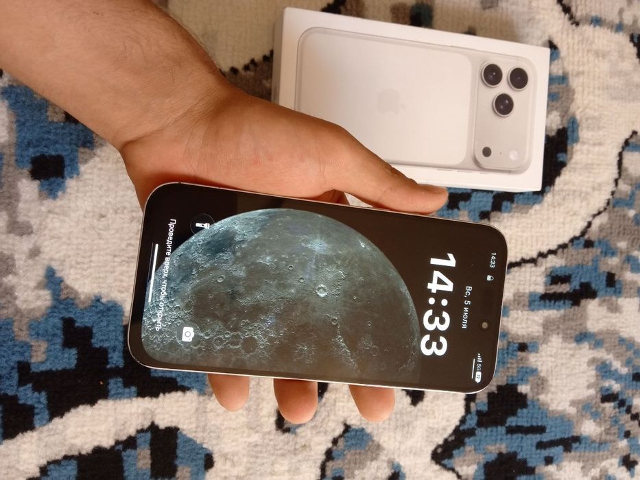 iPhone 17 pro Max Dubai 1/1