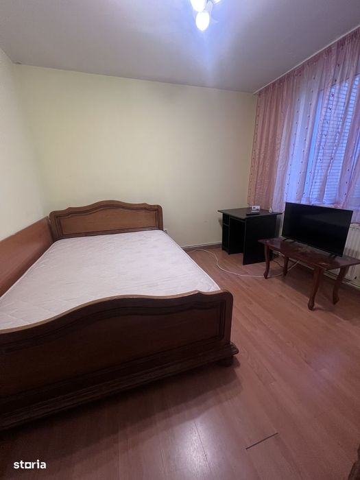Apartament 2 camere, etajul 1, Trivale, Pitesti