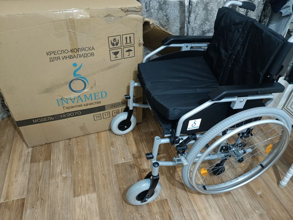 Инвалидная коляска