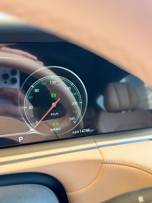 Voyah Free 2025 — 4