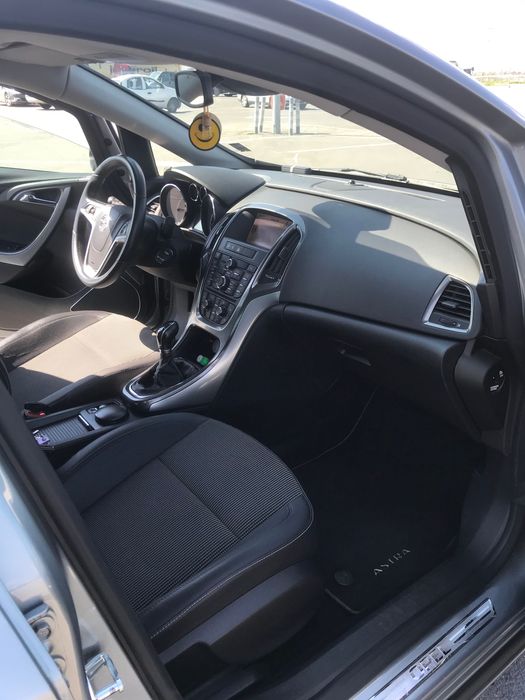 Sofer personal cu masina proprie.