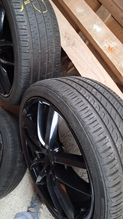 Джанти с гуми 235/35/R19