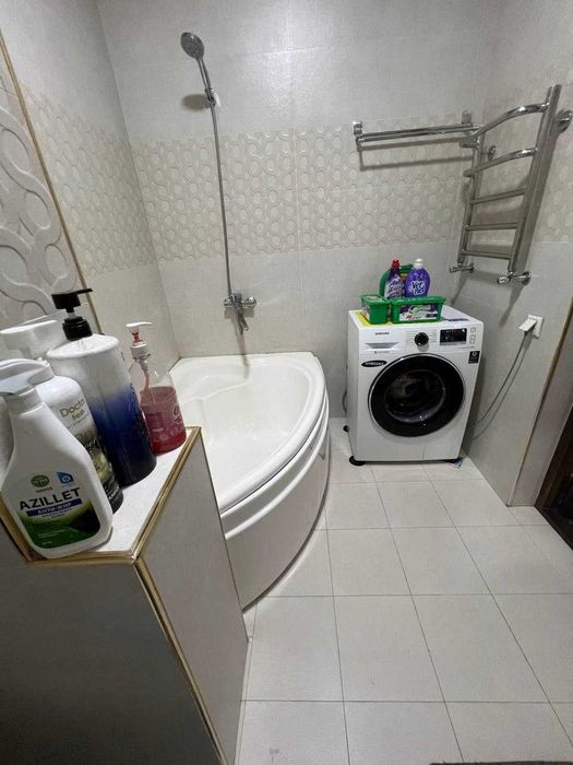 Продается 4х к квартира Дархан Мирзоулугбек Тельмана Центр Метро 107м2